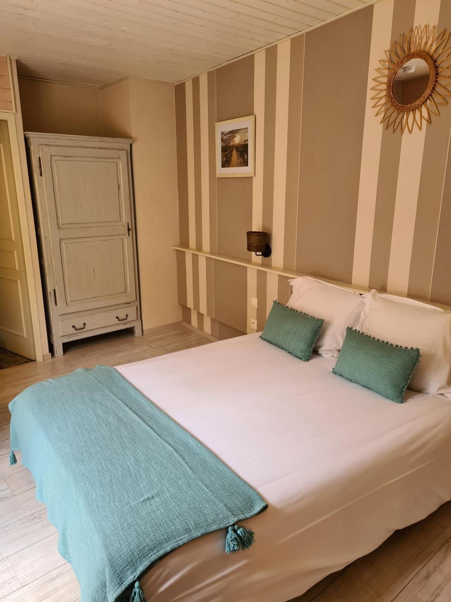 Le Royal Hotel Saint-Pol-sur-Ternoise Экстерьер фото
